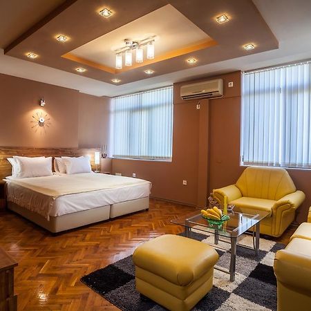Panorama Top Floor Rooms In Hotel Tundzha Jamboł Zewnętrze zdjęcie