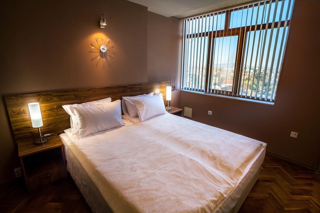 Panorama Top Floor Rooms In Hotel Tundzha Jamboł Zewnętrze zdjęcie