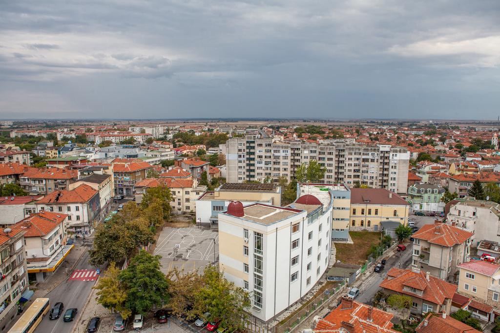 Panorama Top Floor Rooms In Hotel Tundzha Jamboł Zewnętrze zdjęcie